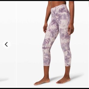 Lululemon Diamond Dye 21” crops